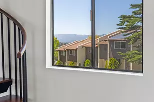 976 Miramonte Dr, Santa Barbara, CA 93109 - Photo 11