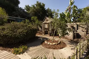 223 W Pedregosa St, Santa Barbara, CA 93101 - Photo 17