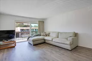 47 Dearborn Pl, Goleta, CA 93117 - Photo 3