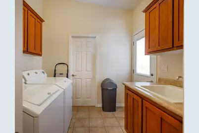 406 E Aliso Street, Ojai, CA 93023 - Photo 15