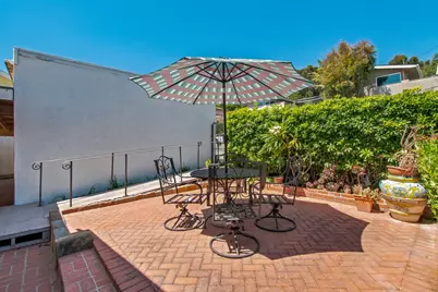 1419 Carpinteria Street, Santa Barbara, CA 93103 - Photo 23