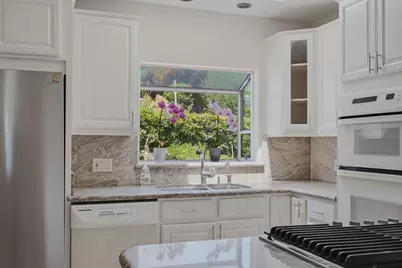 1419 Carpinteria Street, Santa Barbara, CA 93103 - Photo 5