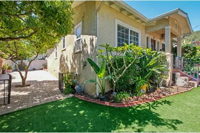 1419 Carpinteria Street, Santa Barbara, CA 93103 - Photo 21