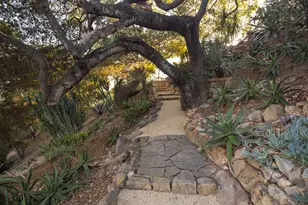 1022 Garcia Rd, Santa Barbara, CA 93103 - Photo 27