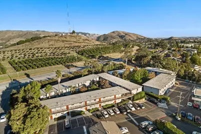 555 Westmont Avenue, San Luis Obispo, CA 93405 - Photo 1