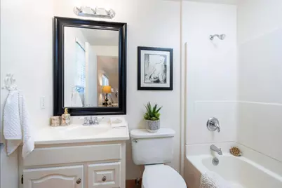 1121 San Andres Street #D, Santa Barbara, CA 93101 - Photo 9