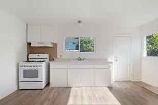 4633 9th St, Carpinteria, CA 93013 - Photo 9