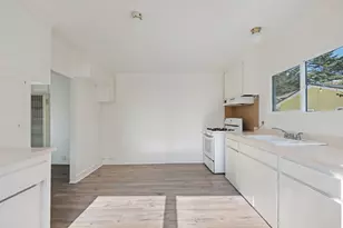 4633 9th St, Carpinteria, CA 93013 - Photo 11