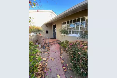 2954 State Street # A, Santa Barbara, CA 93105 - Photo 5