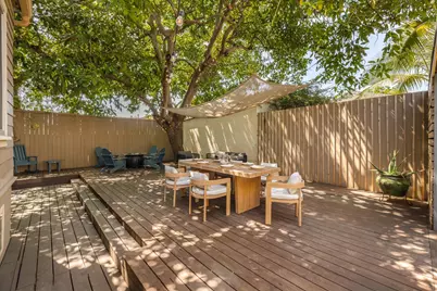 315 W Victoria Street, Santa Barbara, CA 93101 - Photo 19