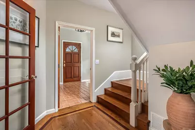 315 W Victoria Street, Santa Barbara, CA 93101 - Photo 21