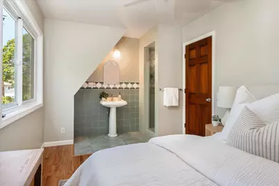 315 W Victoria Street, Santa Barbara, CA 93101 - Photo 31