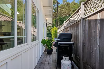 2009 Mountain Avenue, Santa Barbara, CA 93101 - Photo 21