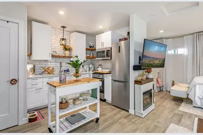 444 Rosario Drive, Santa Barbara, CA 93110 - Photo 29