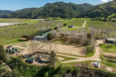 8669 Santa Rosa Road, Buellton, CA 93427 - Photo 17