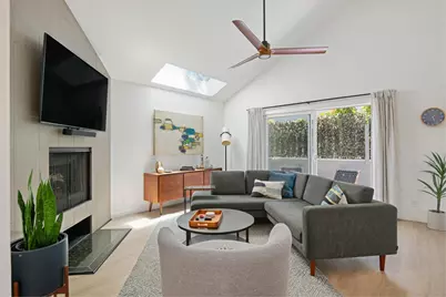 423 W Montecito Street #D, Santa Barbara, CA 93101 - Photo 5