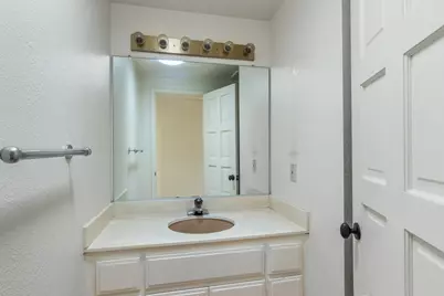 6 E Constance Avenue, Santa Barbara, CA 93105 - Photo 19