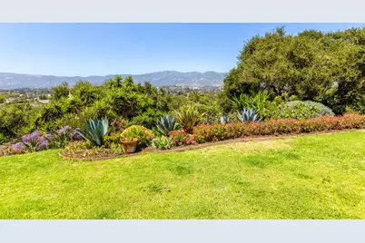 4701 Calle Reina, Santa Barbara, CA 93110 - Photo 33