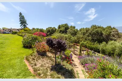 4701 Calle Reina, Santa Barbara, CA 93110 - Photo 31