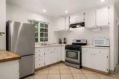 1204 San Andres Street, Santa Barbara, CA 93101 - Photo 9