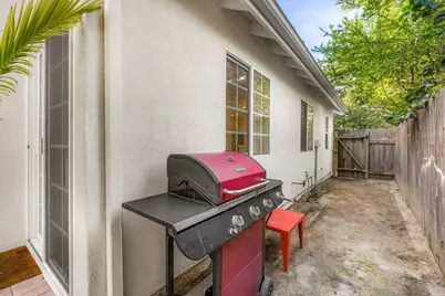 1204 San Andres Street, Santa Barbara, CA 93101 - Photo 19