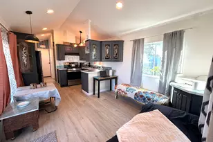 701 E Pine Ave, Lompoc, CA 93436 - Photo 23