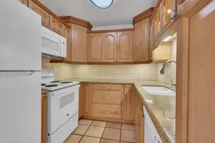 41 Dearborn Pl, Goleta, CA 93117 - Photo 17