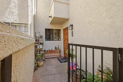 1220 Franciscan Court #Unit 5, Carpinteria, CA 93013 - Photo 1