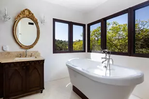 219 Conejo Rd, Santa Barbara, CA 93103 - Photo 23