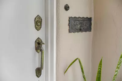 1302 E Cota Street, Santa Barbara, CA 93103 - Photo 13