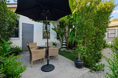 211 W Victoria Street, Santa Barbara, CA 93101 - Photo 19