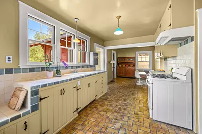 1060 Tremonto Road, Santa Barbara, CA 93103 - Photo 13