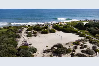 4217 Avenue Del Mar, Carpinteria, CA 93013 - Photo 5