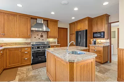 818 Sea Ranch Drive, Santa Barbara, CA 93109 - Photo 27