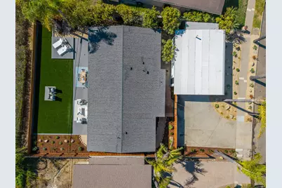 729 Juanita Avenue, Santa Barbara, CA 93109 - Photo 33