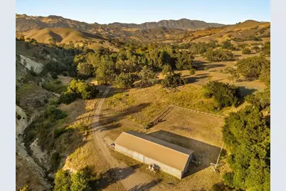 7735 Happy Canyon Road, Santa Ynez, CA 93460 - Photo 25