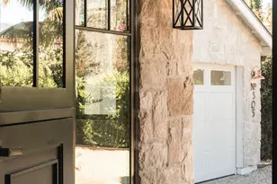 305 Mesa Ln, Santa Barbara, CA 93109 - Photo 11