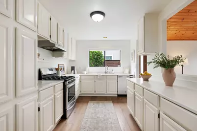 2826 Ben Lomond Drive, Santa Barbara, CA 93105 - Photo 11