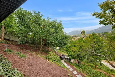 2826 Ben Lomond Drive, Santa Barbara, CA 93105 - Photo 31