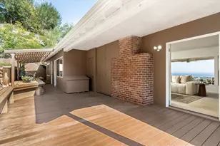 33 Loma Media Rd, Santa Barbara, CA 93103 - Photo 19