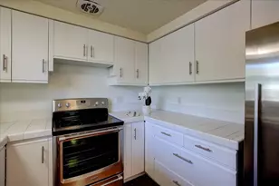 301 Moreton Bay Ln, Goleta, CA 93117 - Photo 11