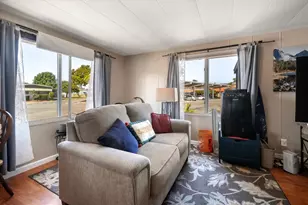 10 Wisteria Way, Ventura, CA 93004 - Photo 13