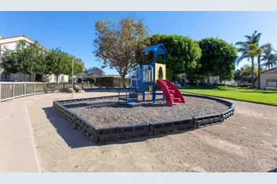 1210 Franciscan Court #Unit 6, Carpinteria, CA 93013 - Photo 17
