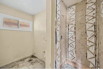 4937 Nipomo Drive, Carpinteria, CA 93013 - Photo 21