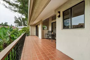 1217 N Salsipuedes St, Santa Barbara, CA 93103 - Photo 13