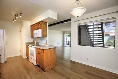 39 Dearborn Place #Apt 93, Goleta, CA 93117 - Photo 9