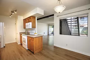 39 Dearborn Pl, Goleta, CA 93117 - Photo 9