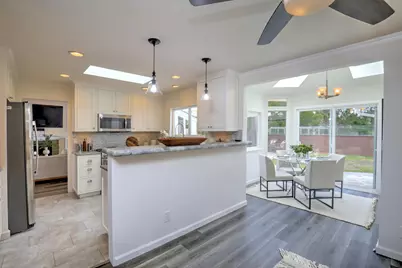 648 Surf View Drive, Santa Barbara, CA 93109 - Photo 5