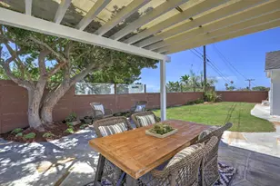 648 Surf View Dr, Santa Barbara, CA 93109 - Photo 15