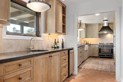 1021 Las Alturas Road, Santa Barbara, CA 93103 - Photo 13